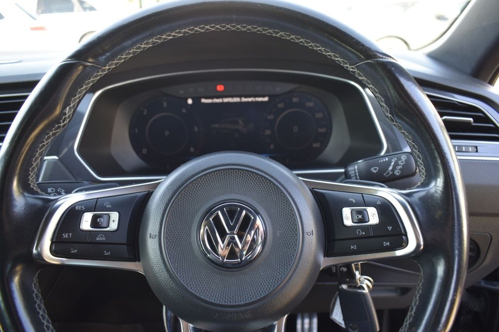 Used Volkswagen Tiguan 2017 for sale - 76760020: Photo 11