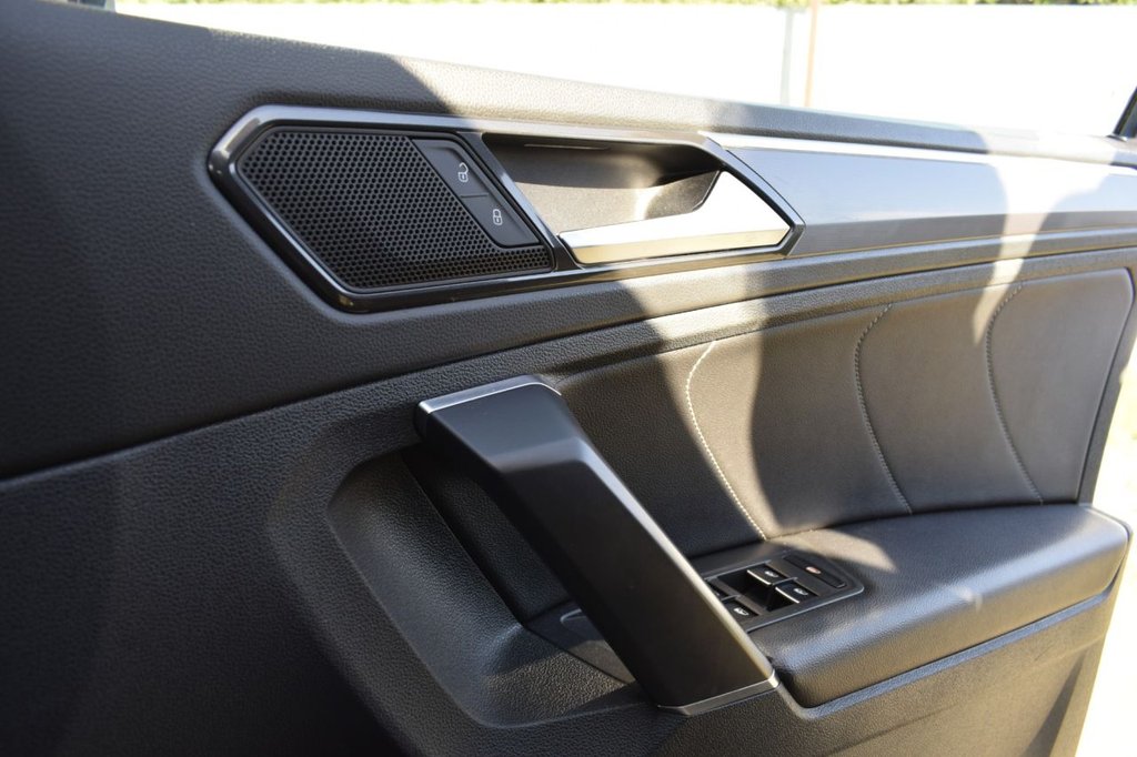 Used Volkswagen Tiguan 2017 for sale - 76760020: Photo 21