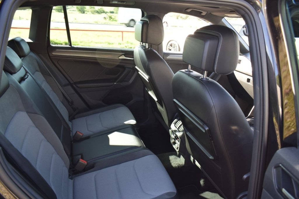 Used Volkswagen Tiguan 2017 for sale - 76760020: Photo 31