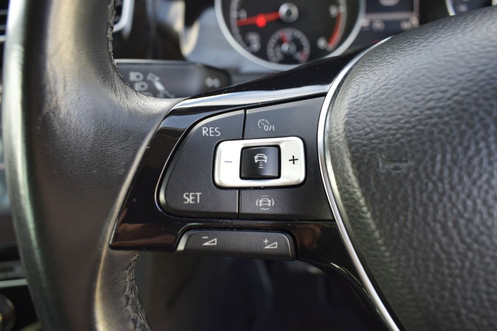 Used Volkswagen Golf 2018 for sale - 76760019: Photo 12