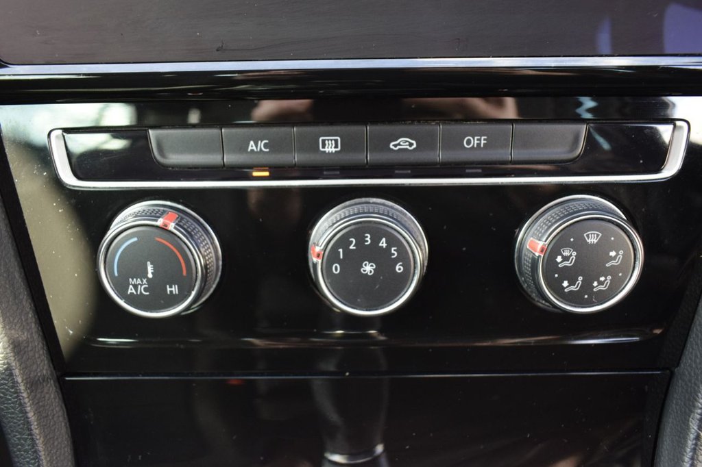 Used Volkswagen Golf 2018 for sale - 76760019: Photo 15