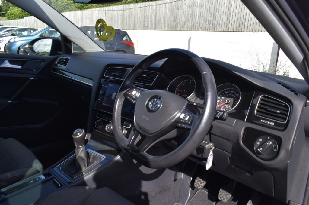 Used Volkswagen Golf 2018 for sale - 76760019: Photo 26