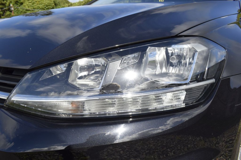 Used Volkswagen Golf 2018 for sale - 76760019: Photo 35