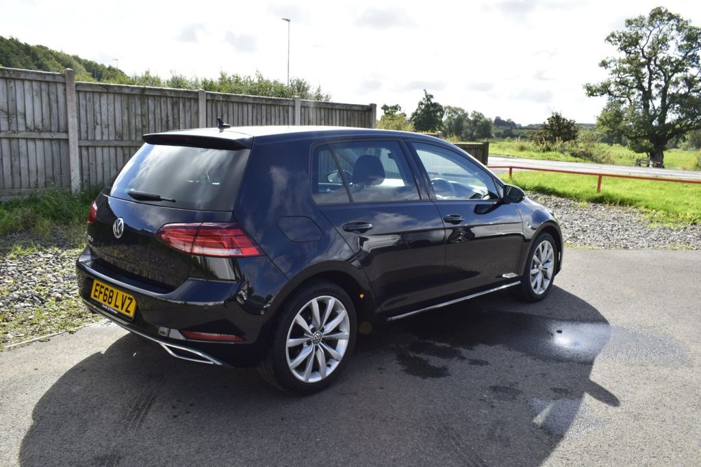 Used Volkswagen Golf 2018 for sale - 76760019: Photo 8