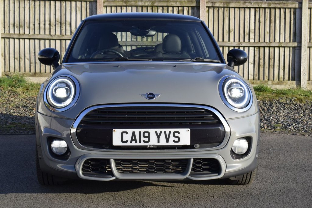 Used MINI Hatch 2019 for sale - 77764742: Photo 2