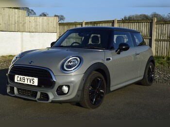 Used MINI Hatch 2019 for sale - 77764742: Photo