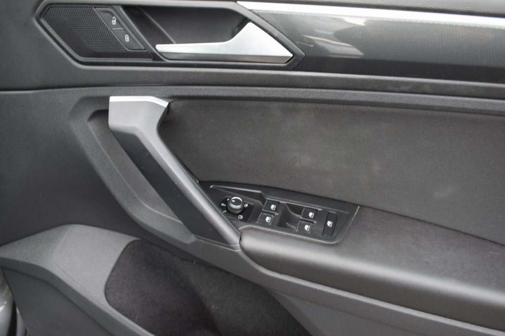 Used Volkswagen Tiguan 2019 for sale - 76760021: Photo 27