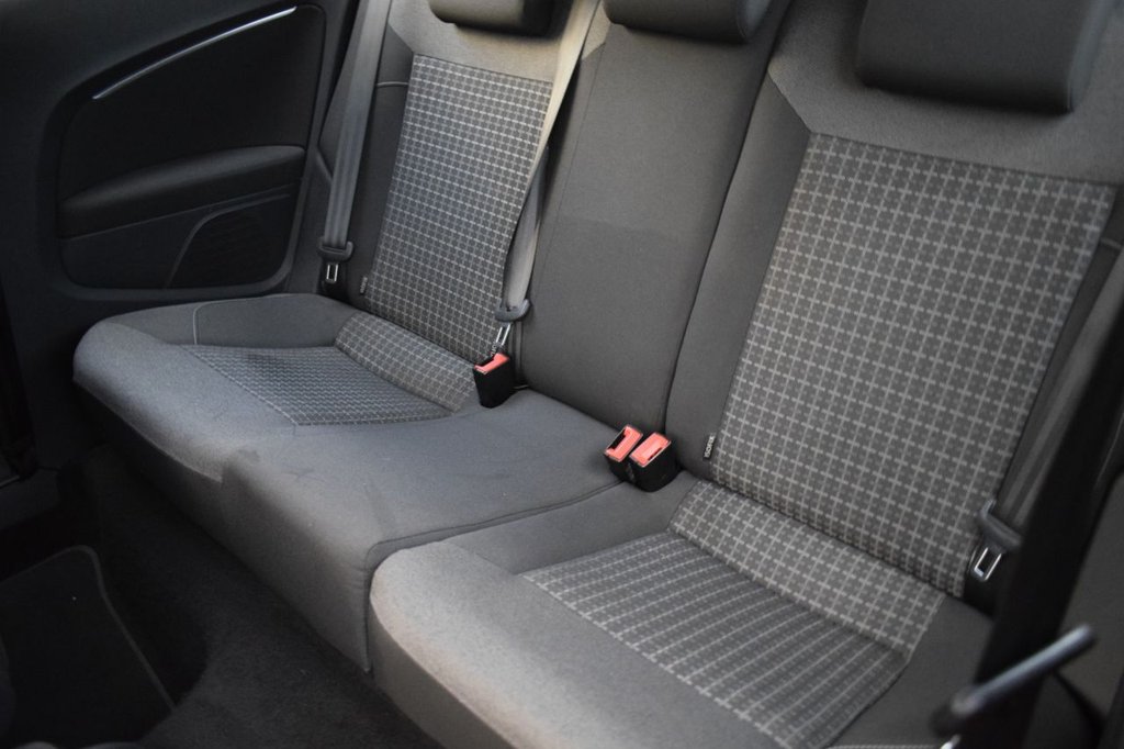 Used Volkswagen Polo 2014 for sale - 77038056: Photo 13