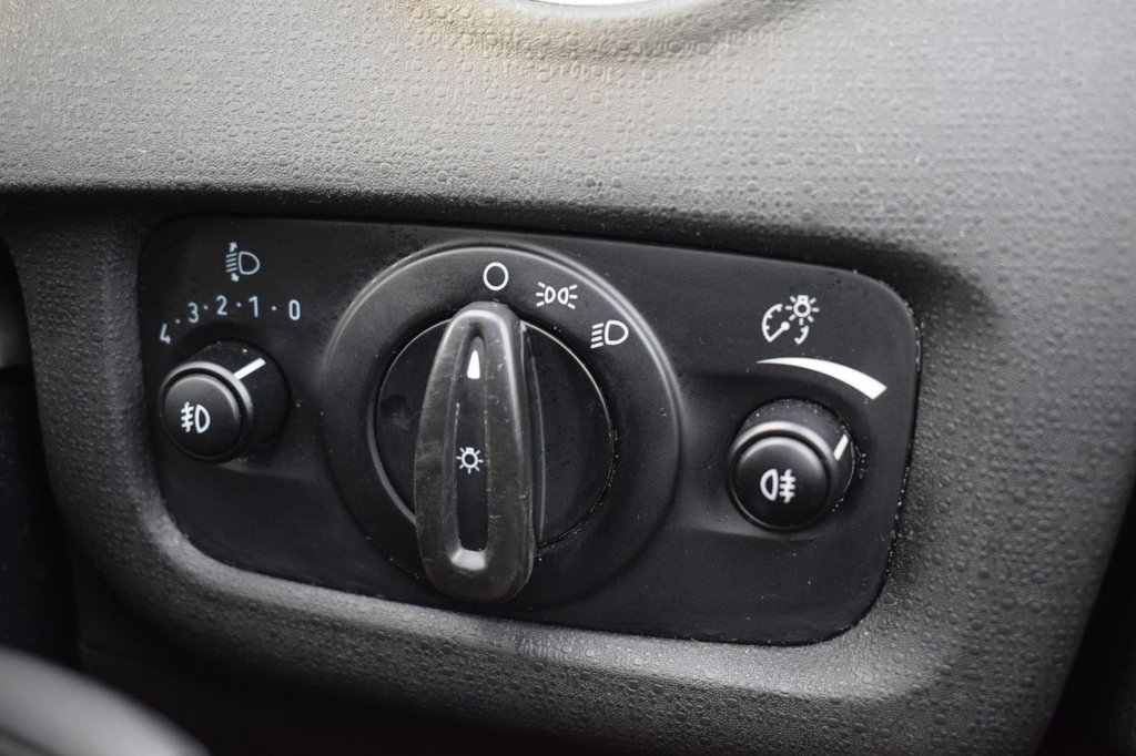 Used Ford Fiesta 2015 for sale - 76768317: Photo 20