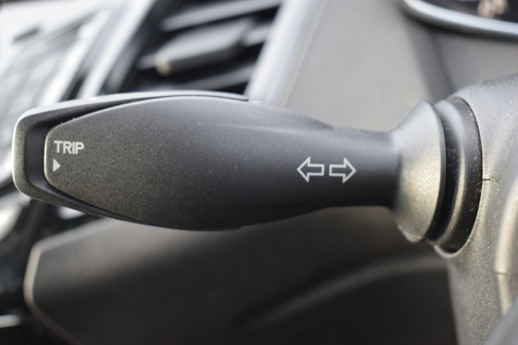 Used Ford Fiesta 2015 for sale - 76768317: Photo 25