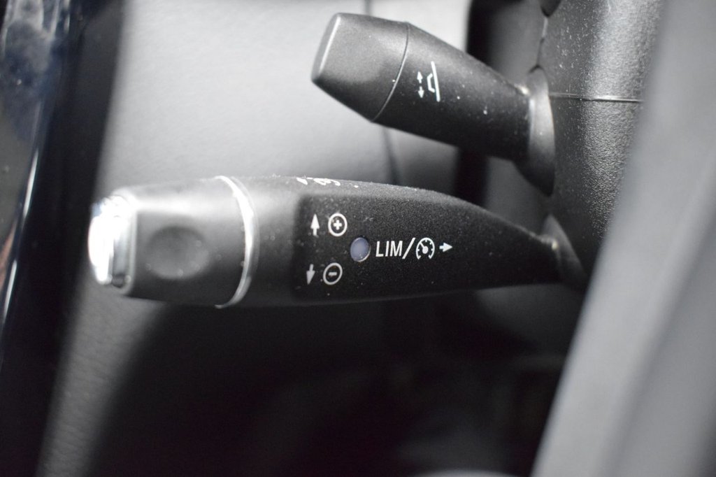 Used Mercedes-Benz C Class 2015 for sale - 77520761: Photo 25