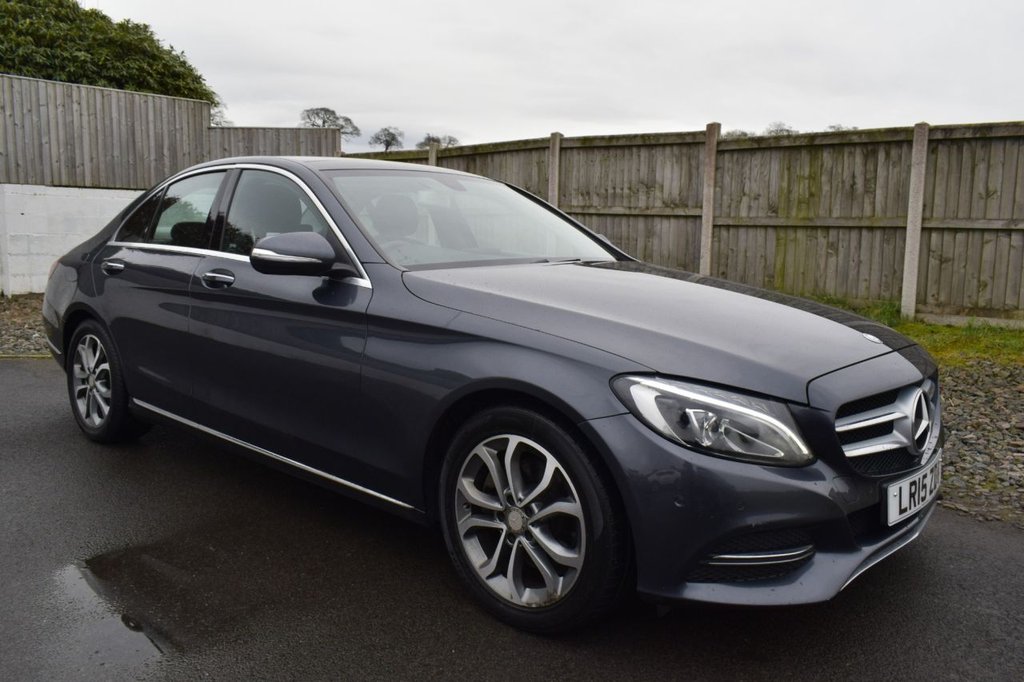 Used Mercedes-Benz C Class 2015 for sale - 77520761: Photo 4