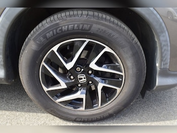 Used Honda CR-V 2017 for sale - 78725386: Photo