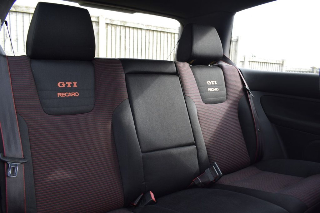 Used Volkswagen Golf 2002 for sale - 76760018: Photo 10