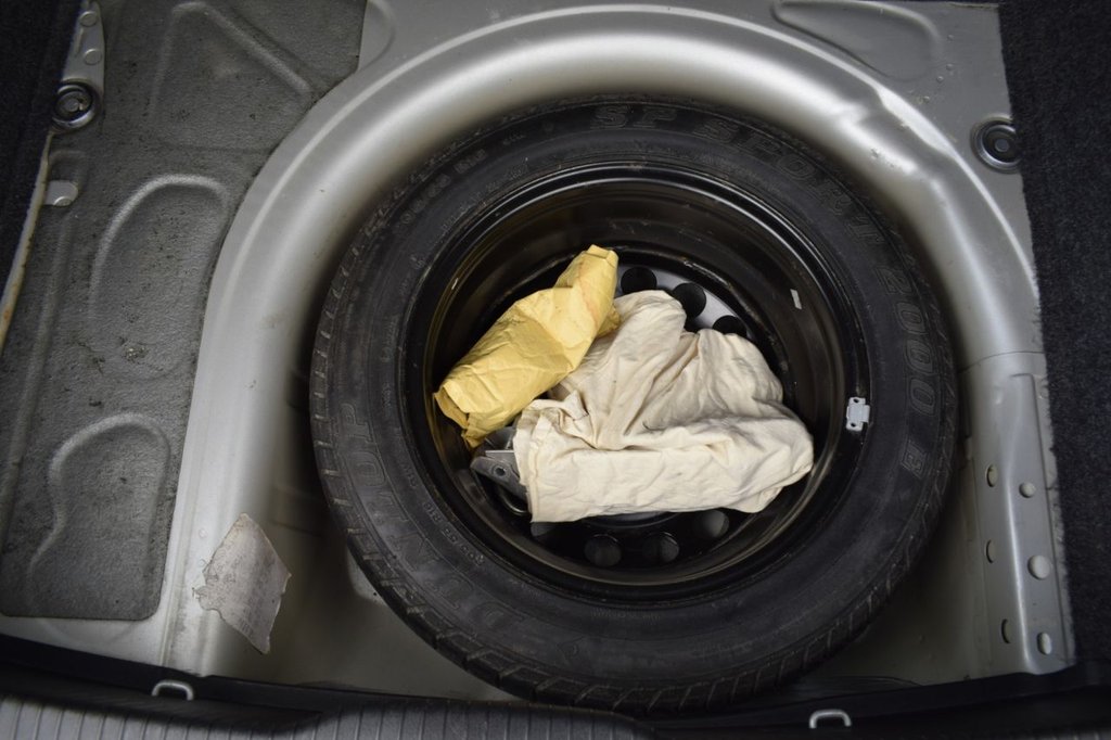 Used Volkswagen Golf 2002 for sale - 76760018: Photo 28