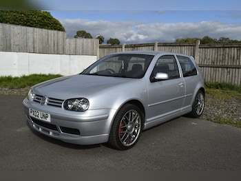 Used Volkswagen Golf 2002 for sale - 76760018: Photo