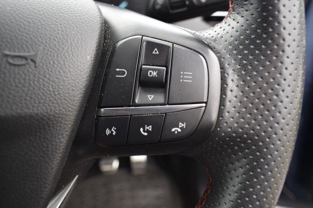 Used Ford Focus 2020 for sale - 76760023: Photo 12