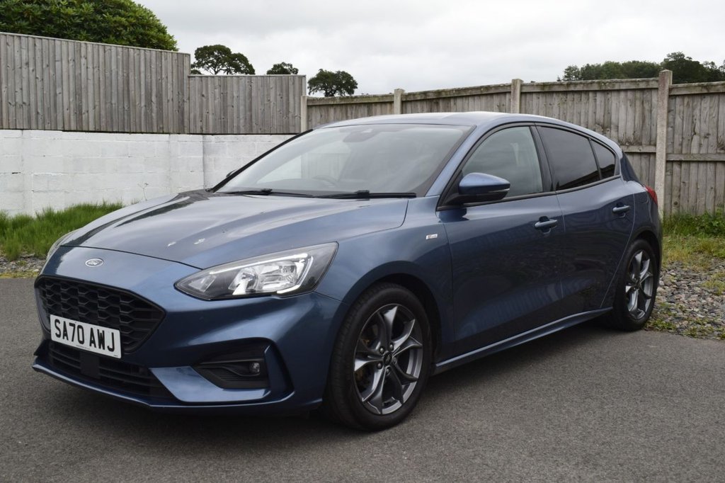 Used Ford Focus 2020 for sale - 76760023: Photo 3