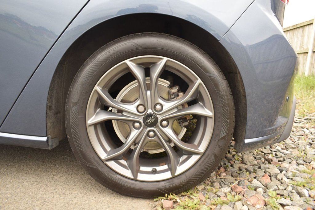 Used Ford Focus 2020 for sale - 76760023: Photo 4