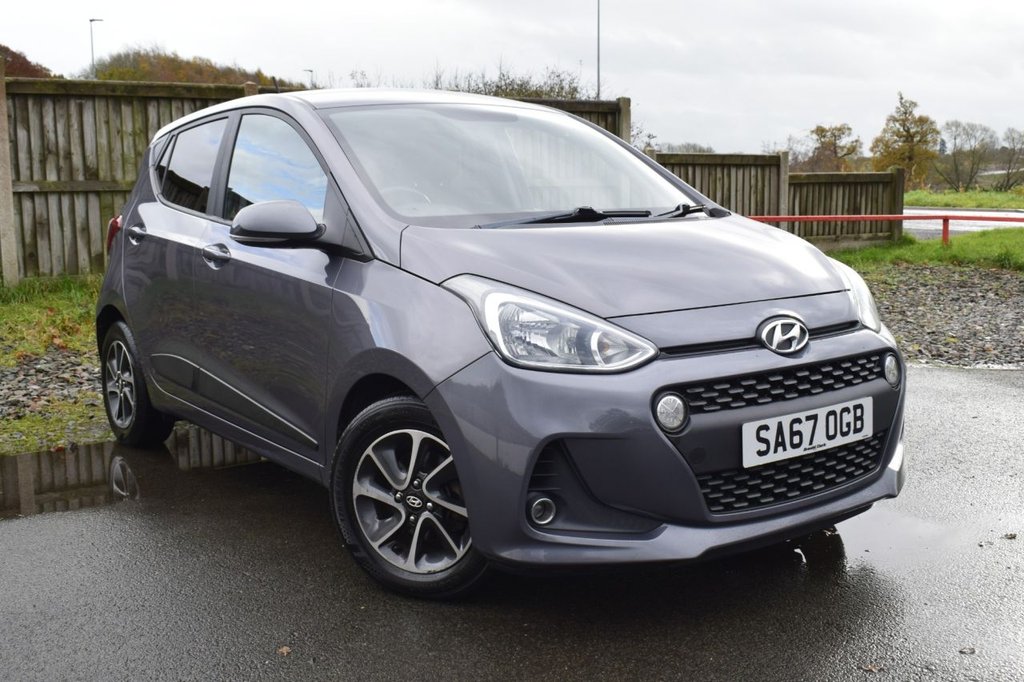 Used Hyundai i10 2017 for sale - 76760030: Photo 1