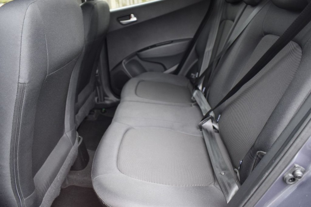 Used Hyundai i10 2017 for sale - 76760030: Photo 13