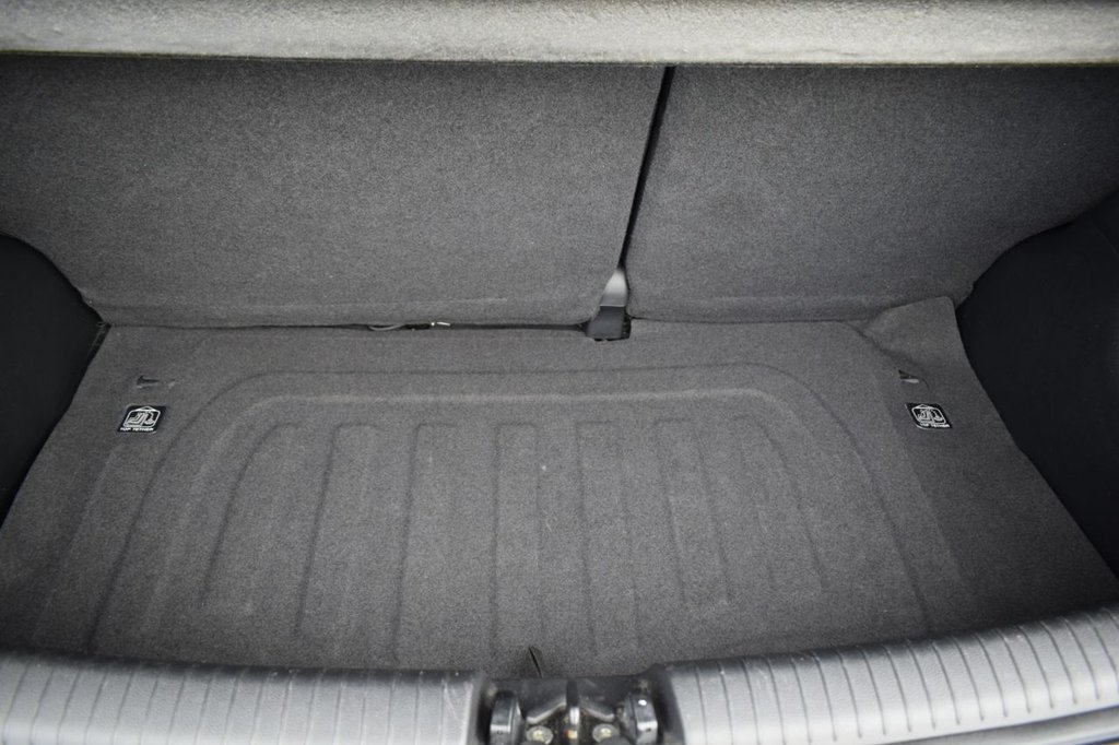 Used Hyundai i10 2017 for sale - 76760030: Photo 15