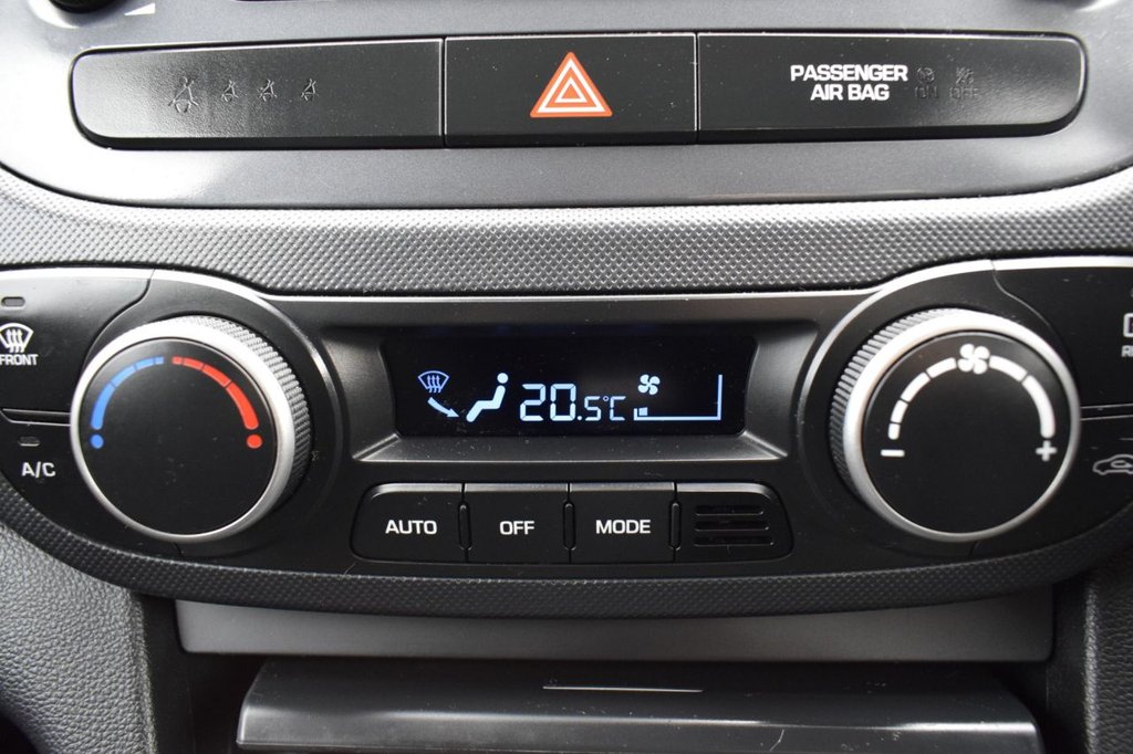 Used Hyundai i10 2017 for sale - 76760030: Photo 23