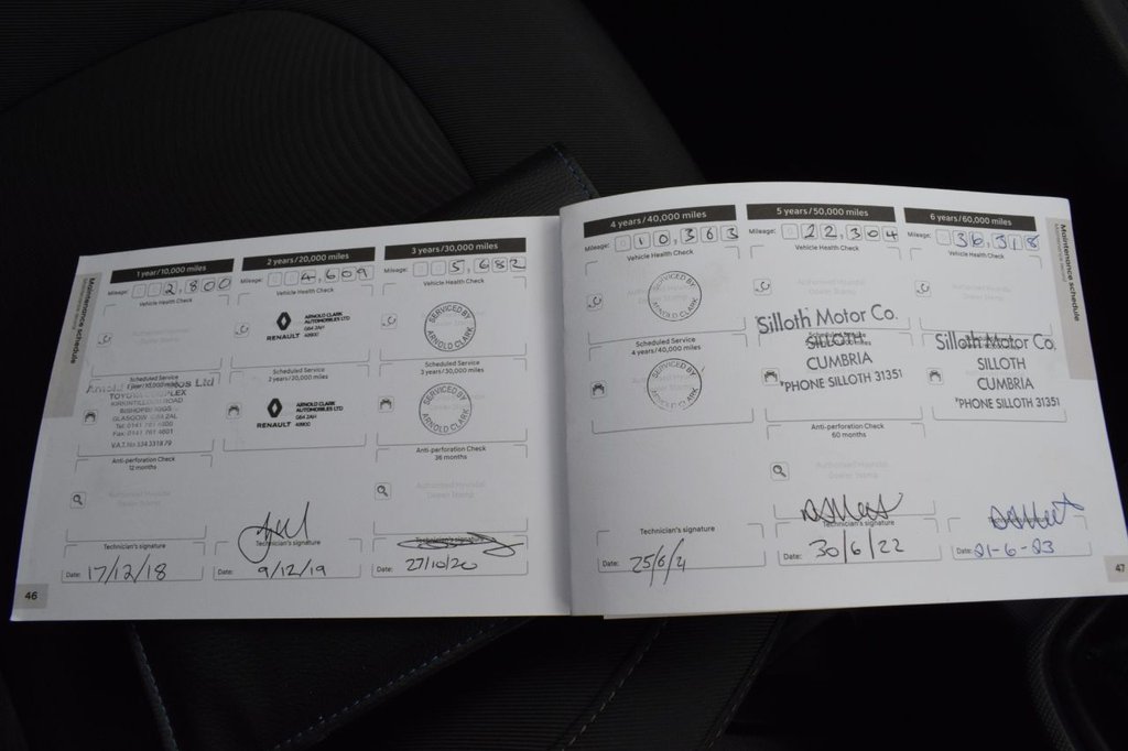 Used Hyundai i10 2017 for sale - 76760030: Photo 27