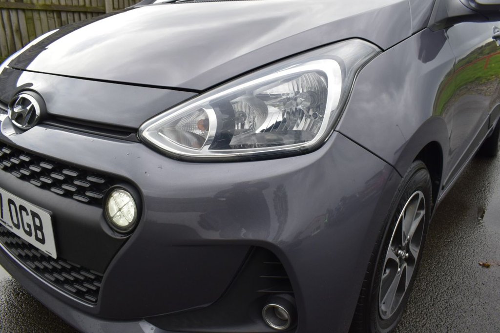 Used Hyundai i10 2017 for sale - 76760030: Photo 37