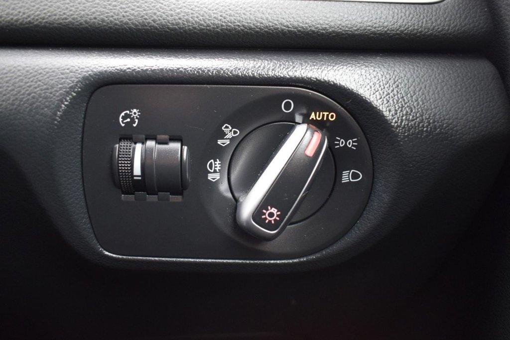 Used Audi Q3 2016 for sale - 76760027: Photo 21