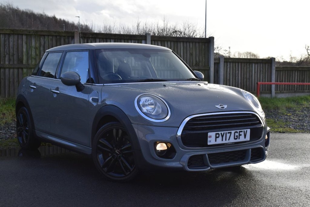 Used MINI Hatch 2017 for sale - 76768309: Photo 1