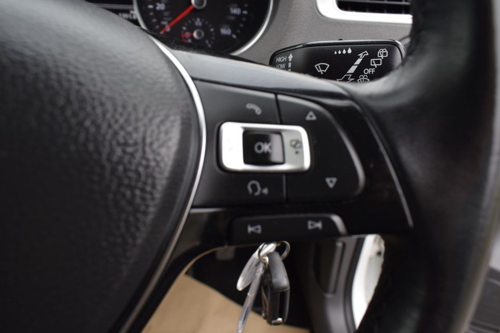 Used Volkswagen Polo 2017 for sale - 76760015: Photo 12