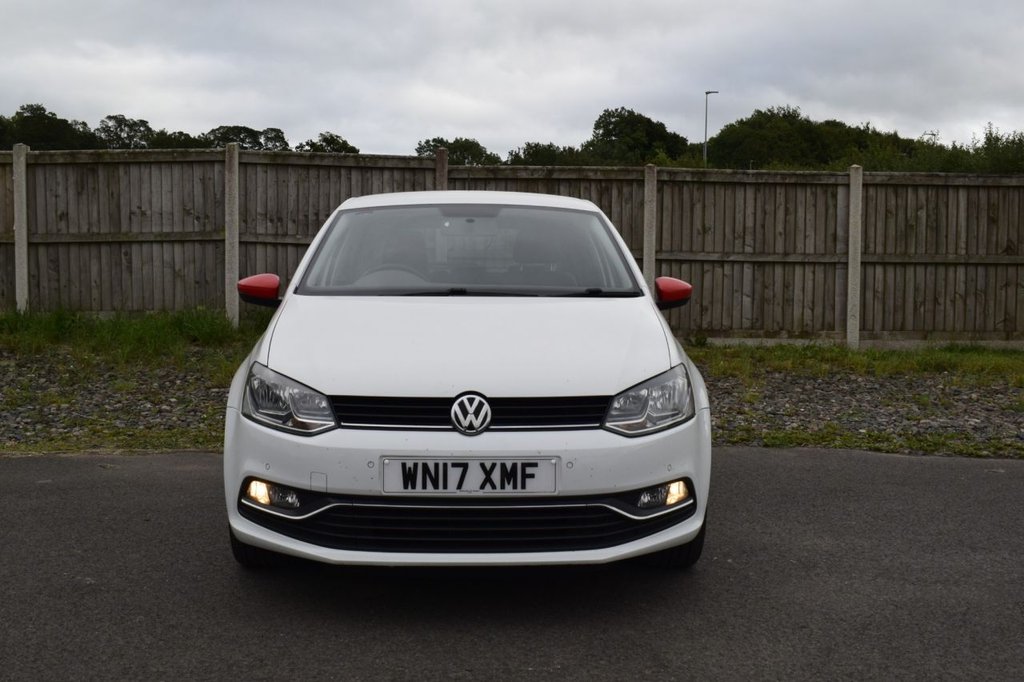 Used Volkswagen Polo 2017 for sale - 76760015: Photo 2