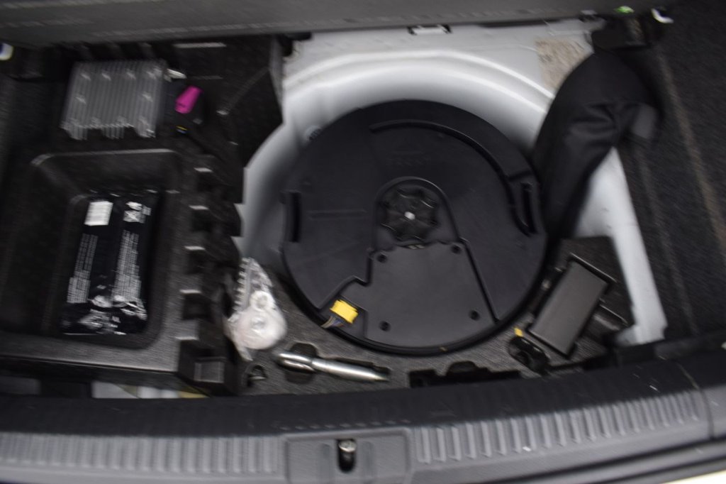 Used Volkswagen Polo 2017 for sale - 76760015: Photo 27