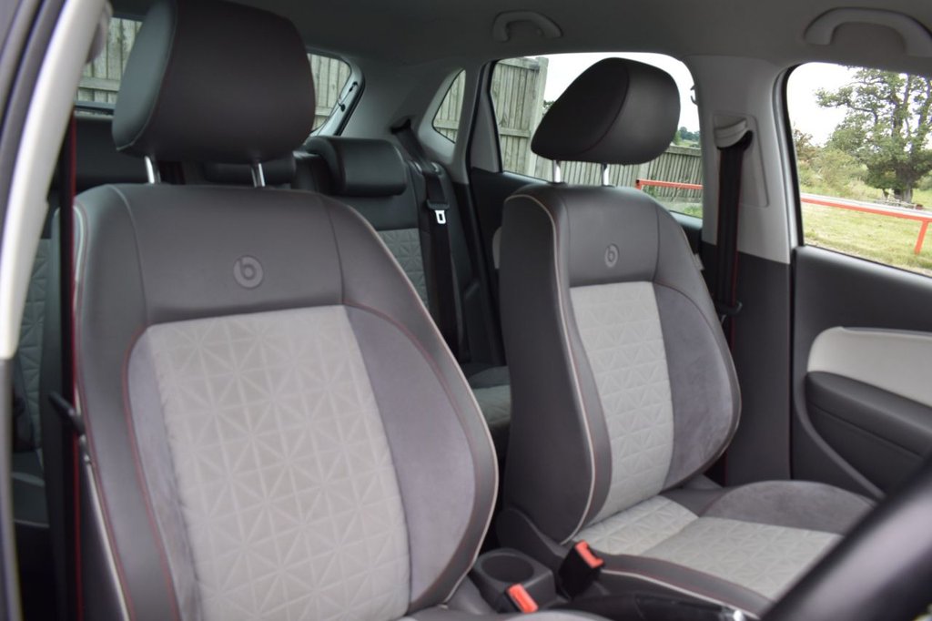 Used Volkswagen Polo 2017 for sale - 76760015: Photo 5