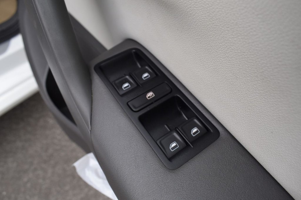 Used Volkswagen Polo 2017 for sale - 76760015: Photo 7