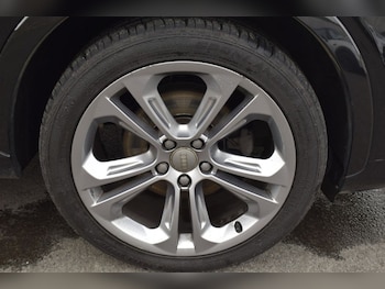 Used Audi Q3 2016 for sale - 77765176: Photo