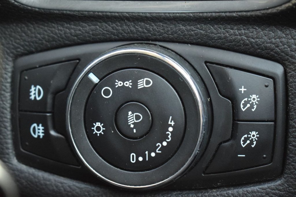 Used Ford B-MAX 2013 for sale - 77680241: Photo 14