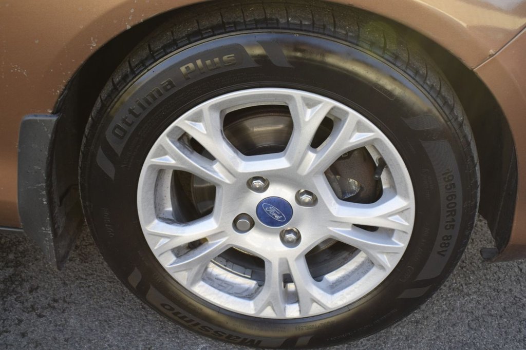 Used Ford B-MAX 2013 for sale - 77680241: Photo 4