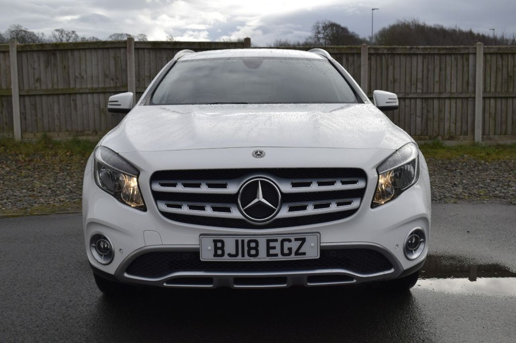 Used Mercedes-Benz GLA 2018 for sale - 77507099: Photo 2