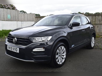 Used Volkswagen T-Roc 2019 for sale - 79196789: Photo