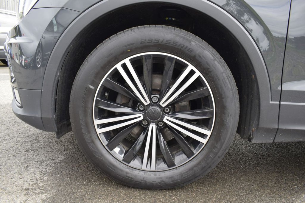 Used Volkswagen Tiguan 2018 for sale - 76760014: Photo 14