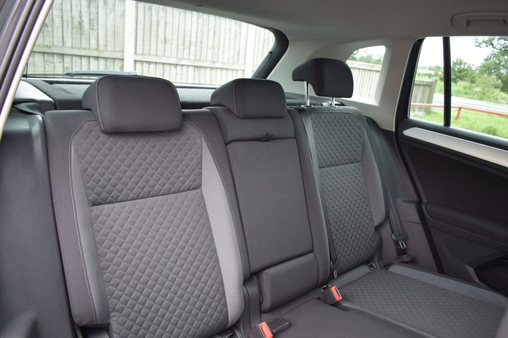 Used Volkswagen Tiguan 2018 for sale - 76760014: Photo 24