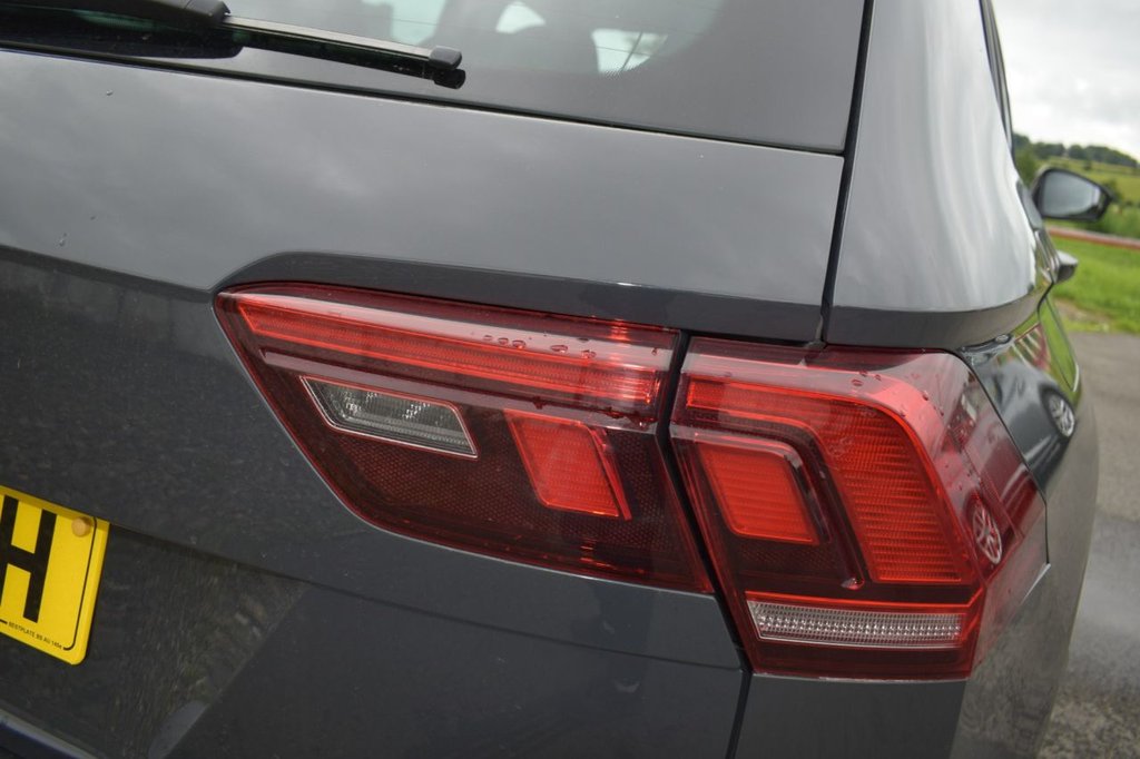 Used Volkswagen Tiguan 2018 for sale - 76760014: Photo 40