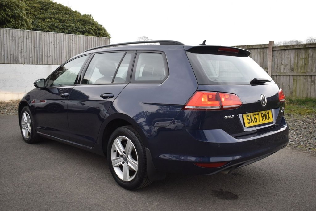 Used Volkswagen Golf 2017 for sale - 77764739: Photo 11