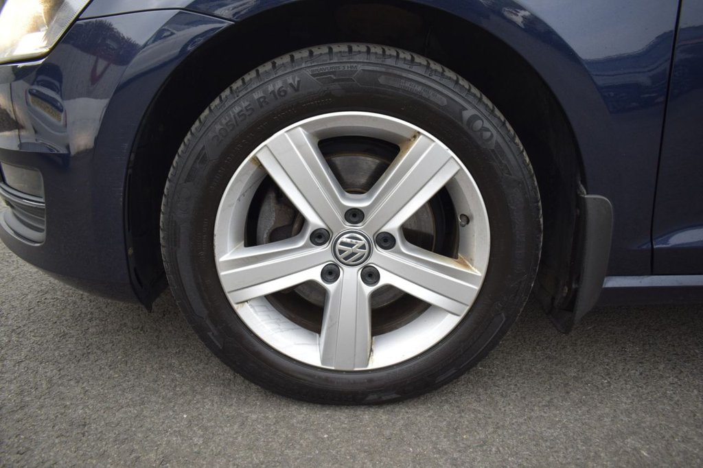 Used Volkswagen Golf 2017 for sale - 77764739: Photo 25