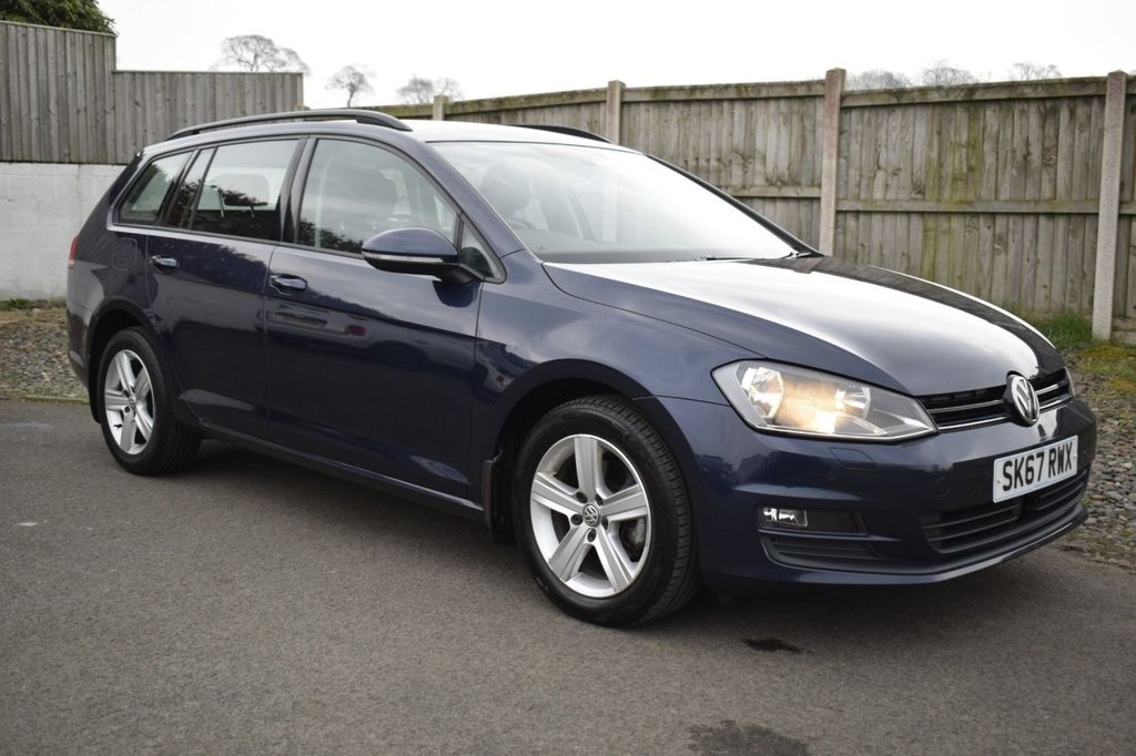 Used Volkswagen Golf 2017 for sale - 77764739: Photo 3