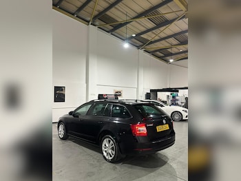 Used Skoda Octavia 2018 for sale - 78158301: Photo