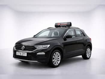 Used Volkswagen T-Roc 2018 for sale - 79820624: Photo