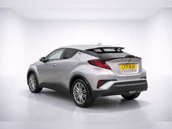 Used Toyota C-HR 2022 for sale - 79874197: Photo